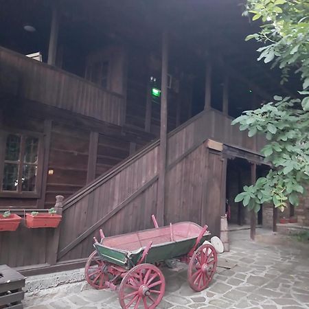 Guest Houses "Zlatna Oresha - Complex" 제라브나 외부 사진
