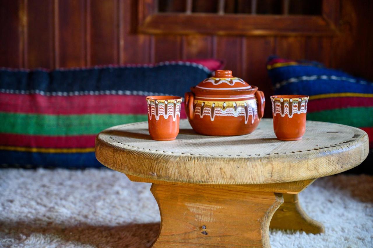 Guest Houses "Zlatna Oresha - Complex" 제라브나 외부 사진