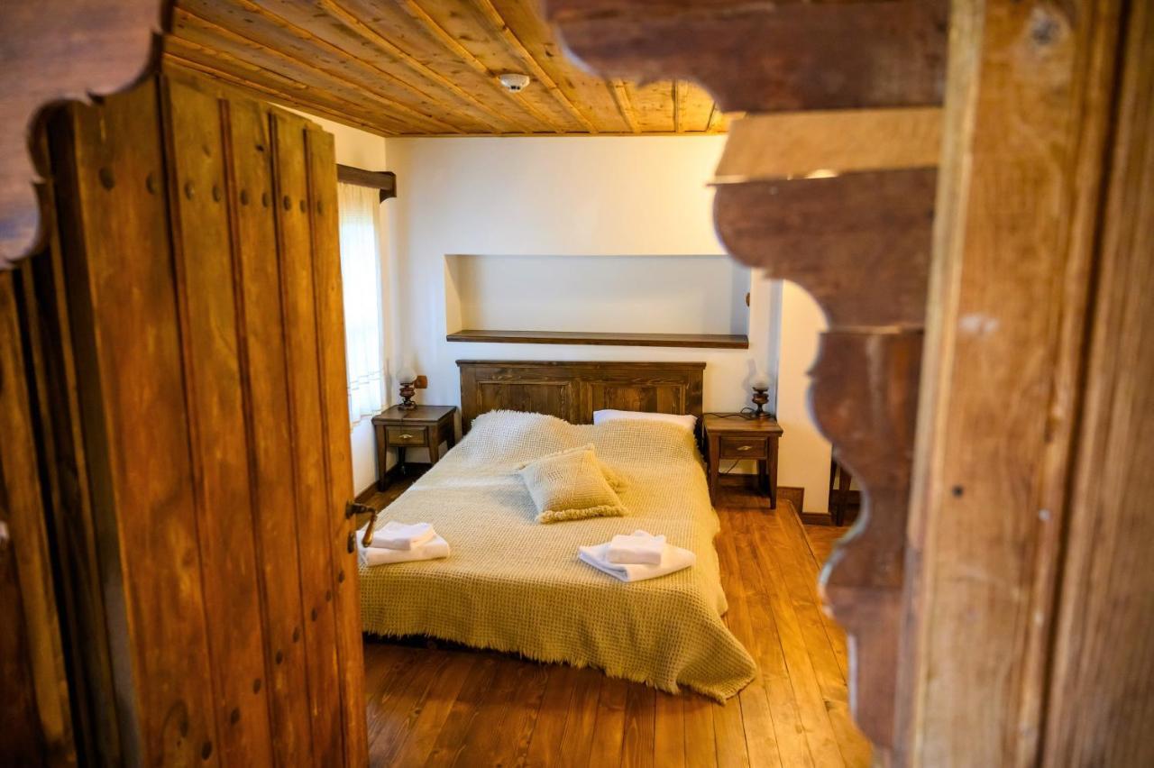 Guest Houses "Zlatna Oresha - Complex" 제라브나 외부 사진
