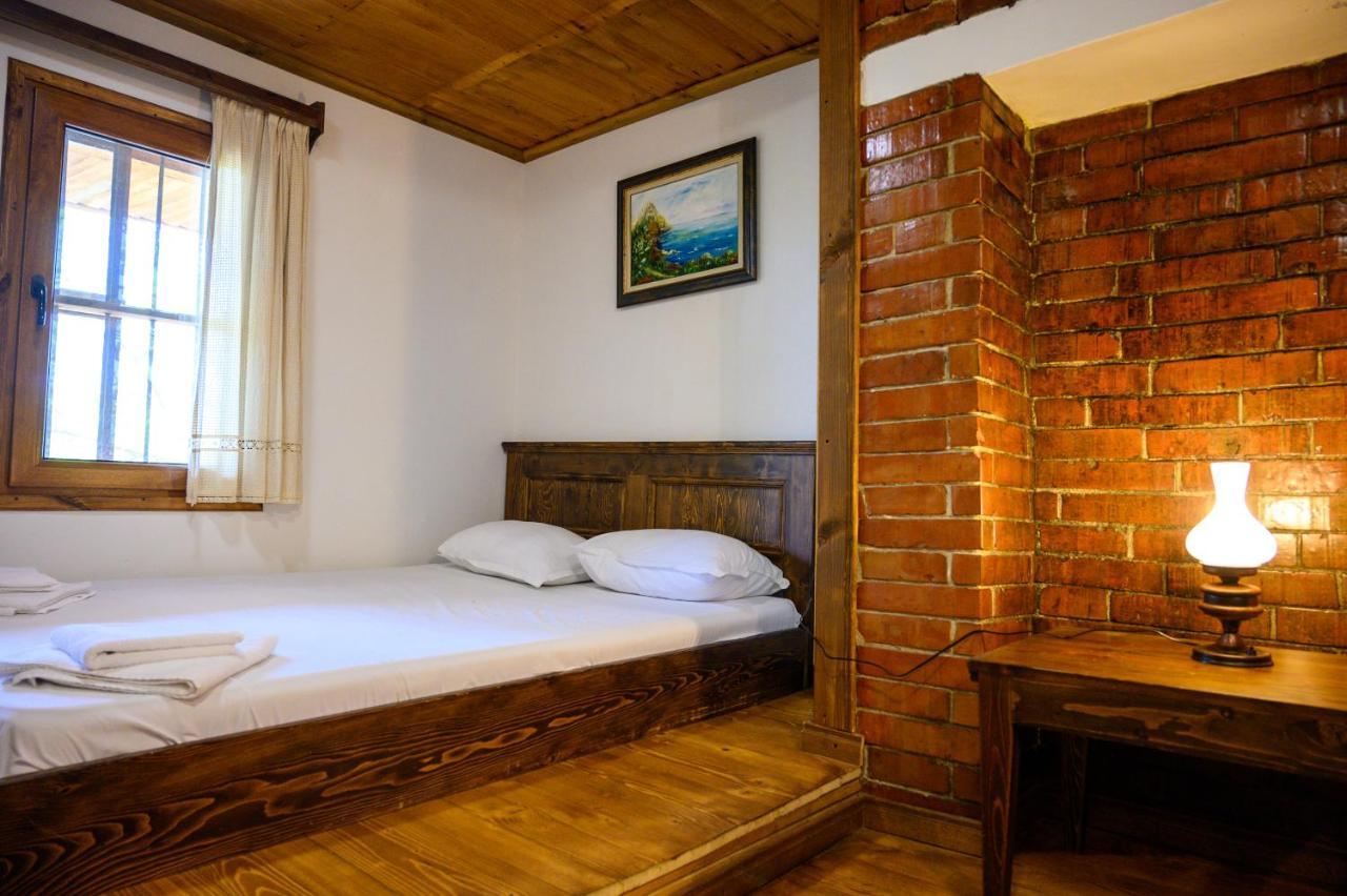 Guest Houses "Zlatna Oresha - Complex" 제라브나 외부 사진