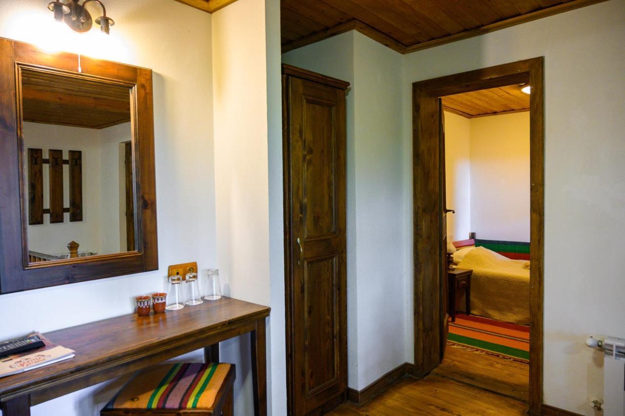 Guest Houses "Zlatna Oresha - Complex" 제라브나 외부 사진
