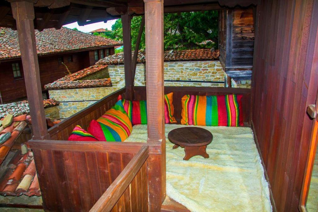 Guest Houses "Zlatna Oresha - Complex" 제라브나 객실 사진